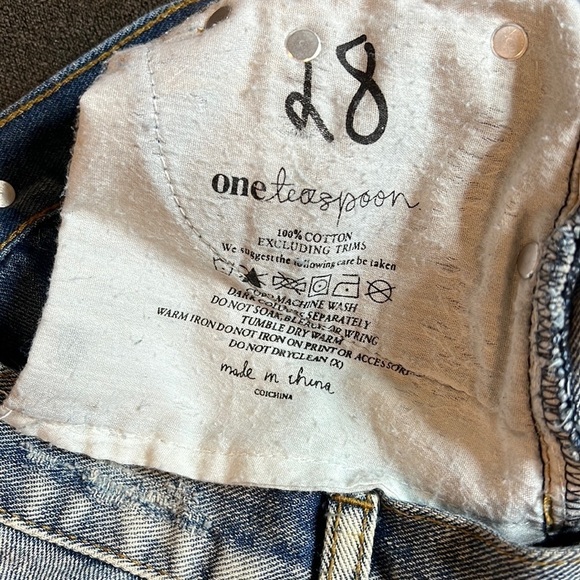 One by One Teaspoon Jeans Cut-Off Shorts Size 28 - Picture 6 of 6